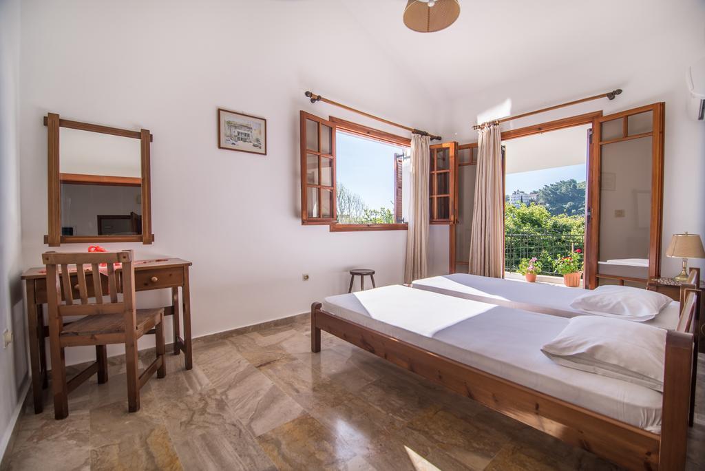 Maria Parameriti Apartments Poros  Dış mekan fotoğraf