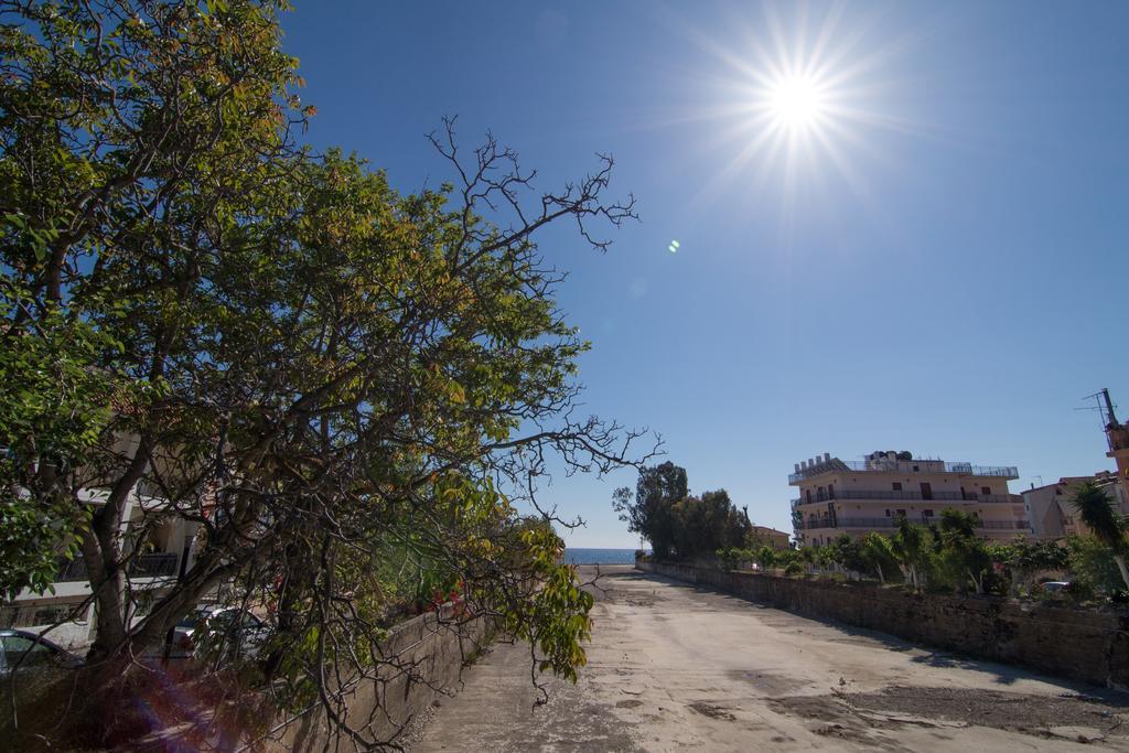 Maria Parameriti Apartments Poros  Dış mekan fotoğraf