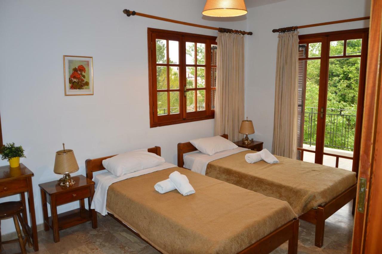 Maria Parameriti Apartments Poros  Dış mekan fotoğraf